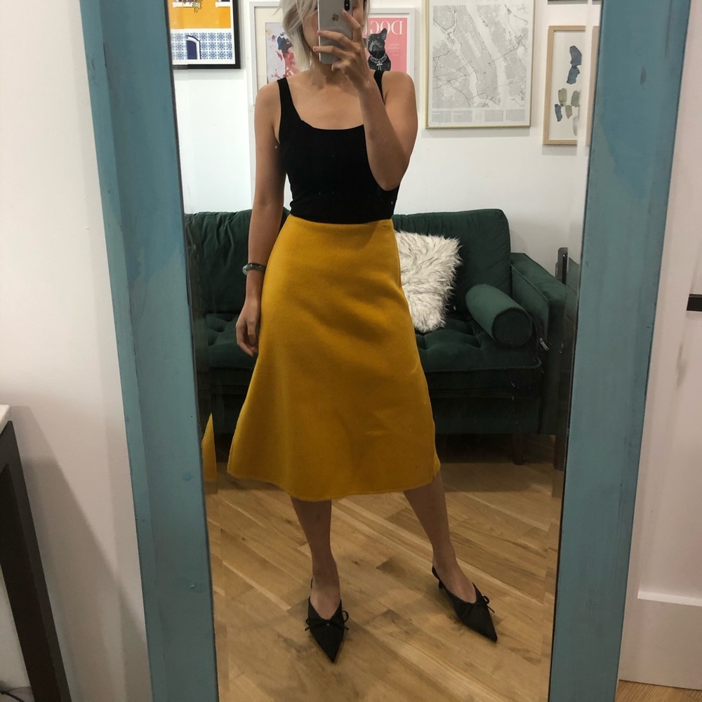 Cashmere skirt for winter
